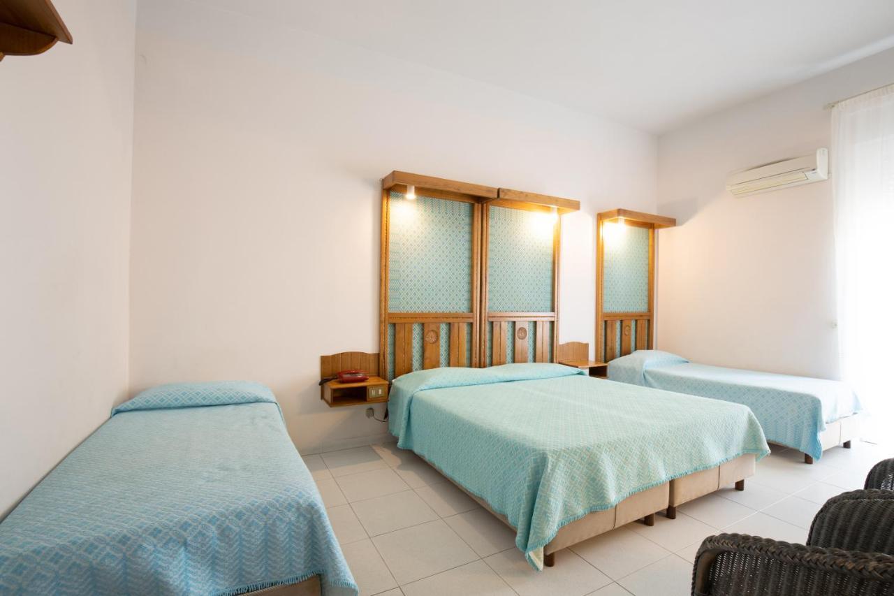 Albergo Miramare Cala Gonone Zewnętrze zdjęcie