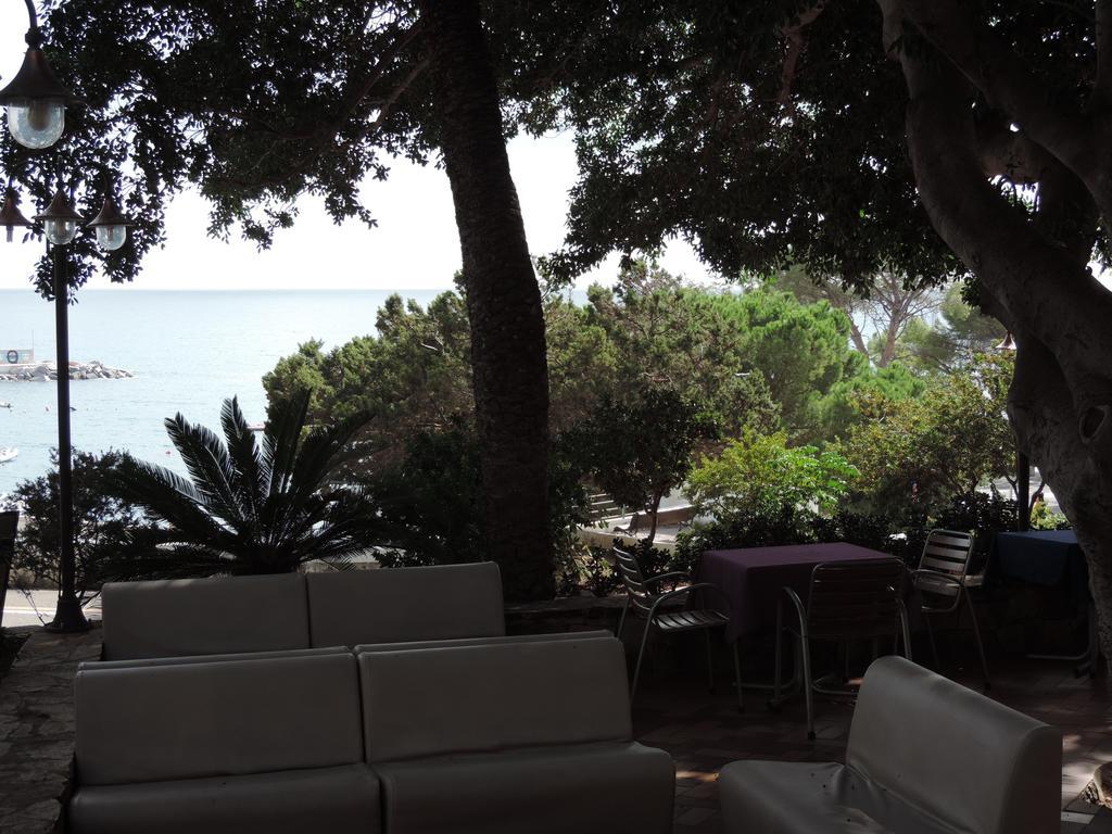 Albergo Miramare Cala Gonone Zewnętrze zdjęcie