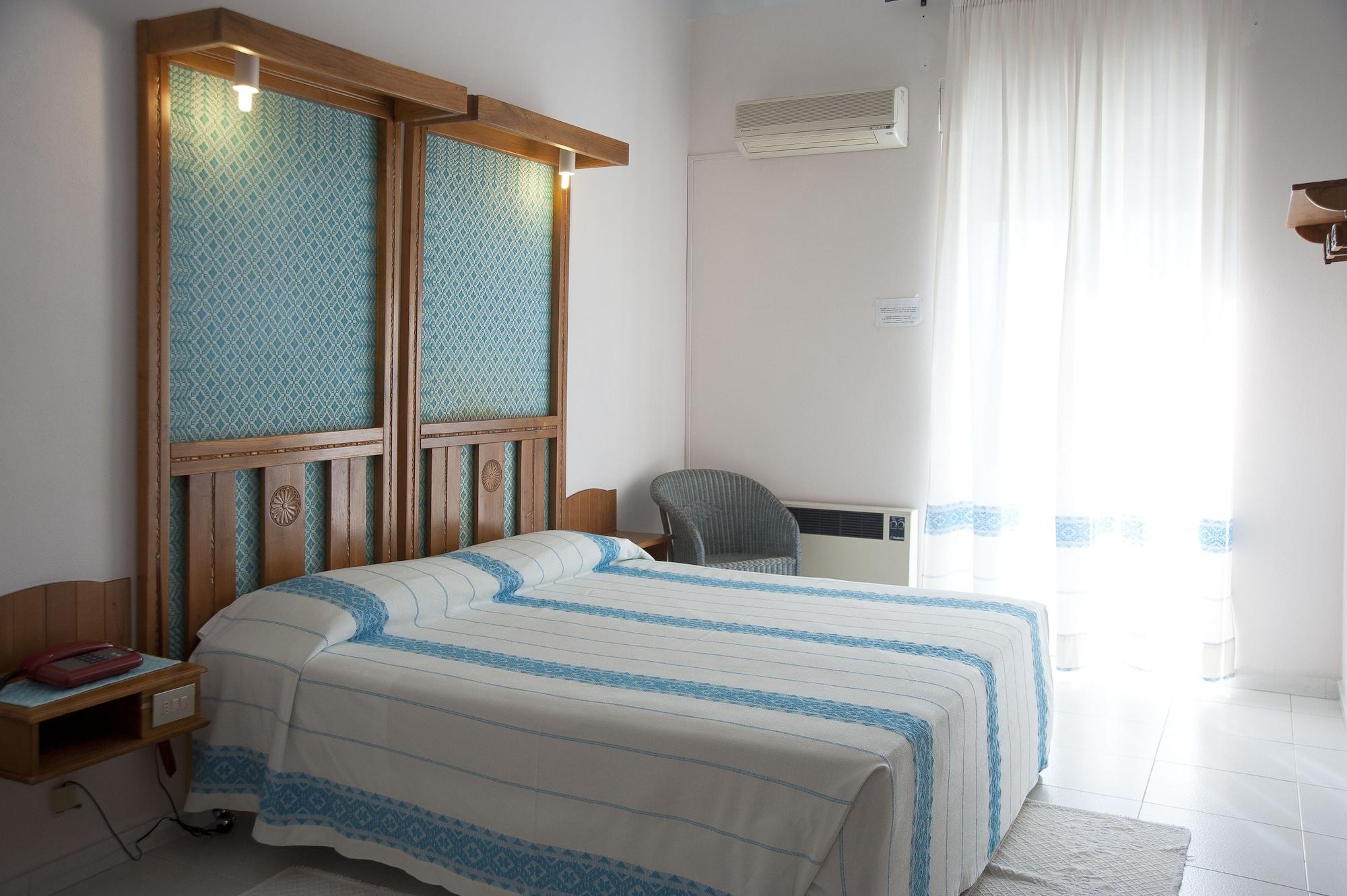 Albergo Miramare Cala Gonone Zewnętrze zdjęcie