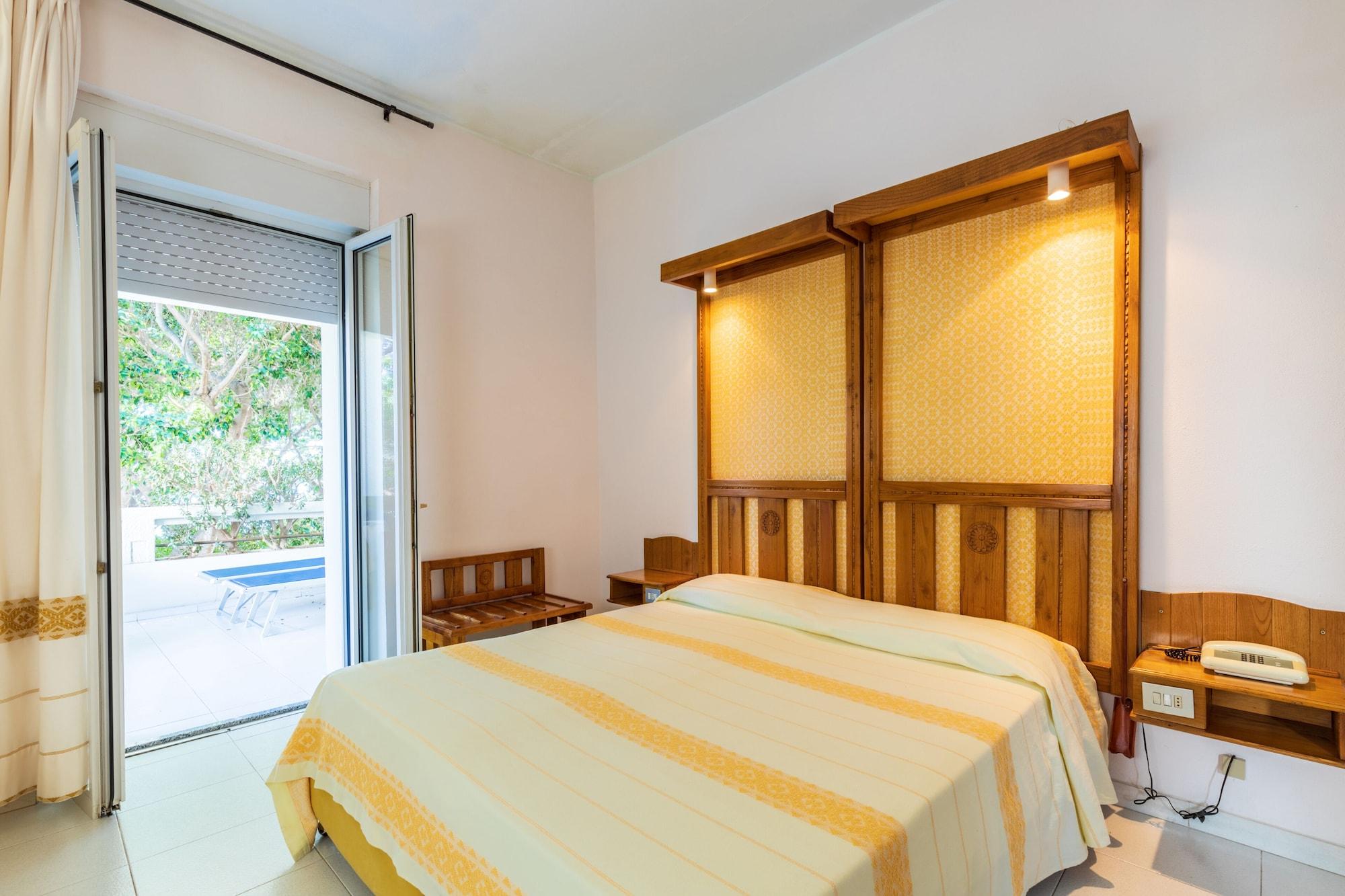 Albergo Miramare Cala Gonone Zewnętrze zdjęcie