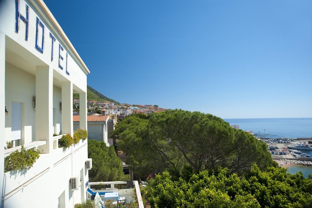 Albergo Miramare Cala Gonone Zewnętrze zdjęcie